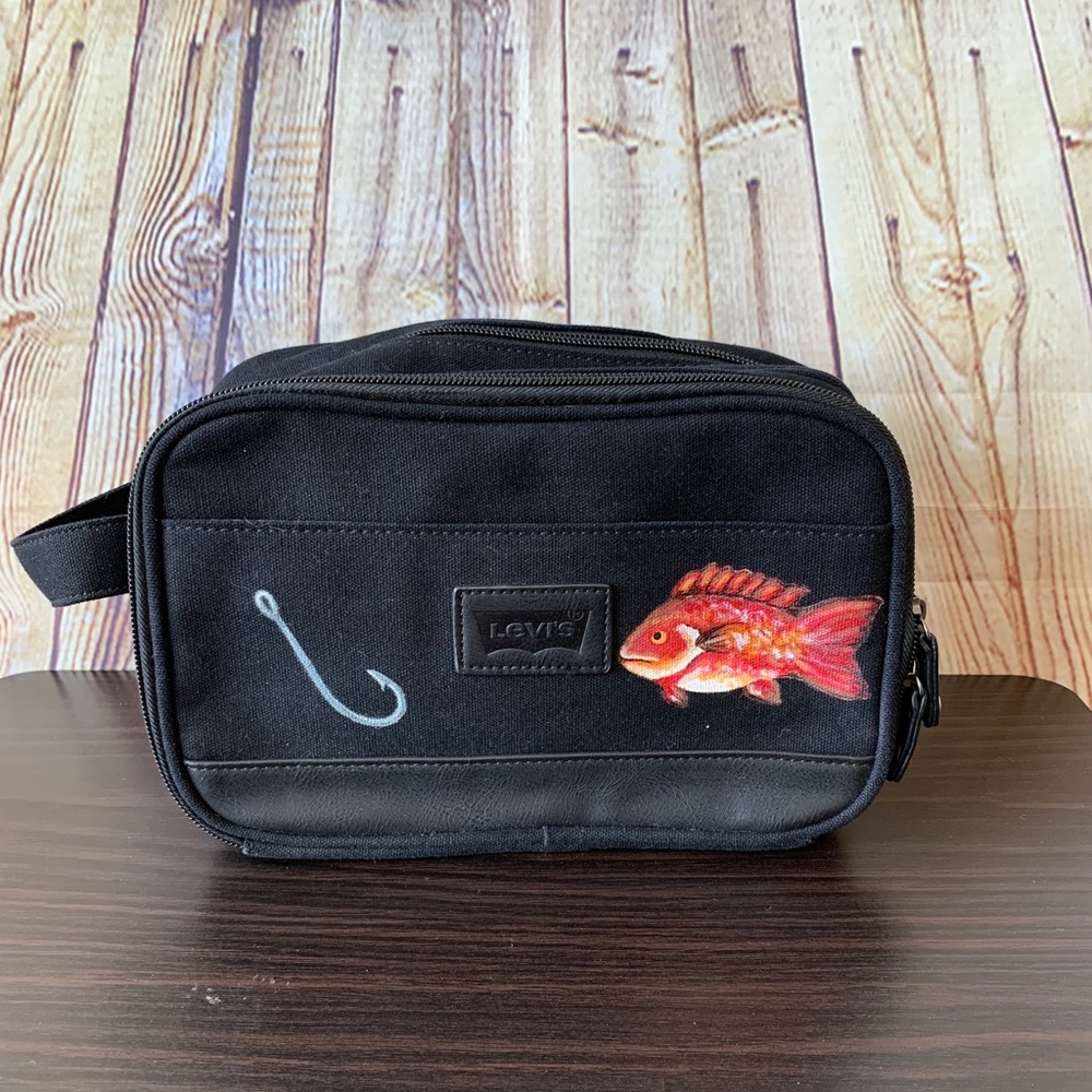 Men’s Levi’s Toiletry Shave Bag in Black